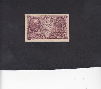 Beschrijving voorzijde: FEMALE